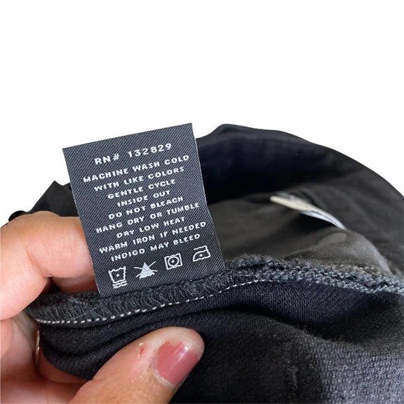 GRLFRND BLACK Slim ZOEY BELTED JEANS with Raw Hem sz 28 - Picture 8 of 10